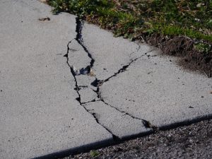 Cracked Driveway For Repair